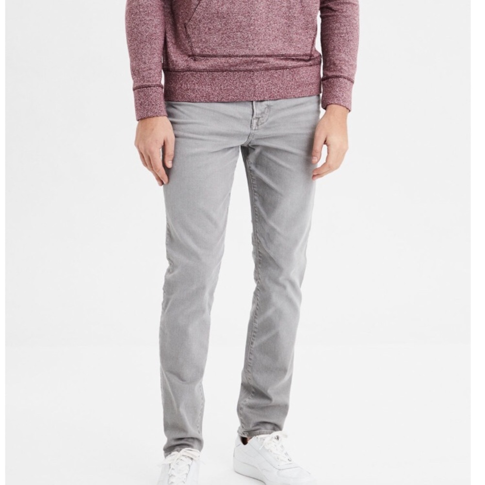 AE Gray Slim Jean 28 x 28